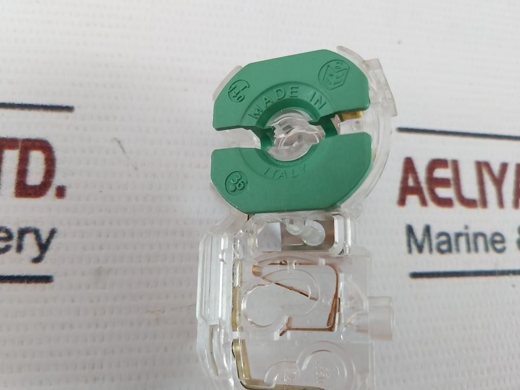 Lot of 3x T140 3345 Lamp Holder