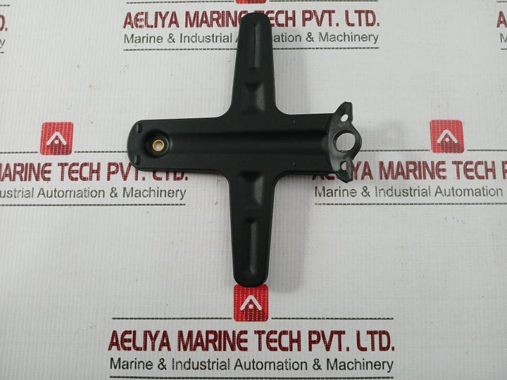 T2702355-Upper-Reg-Plate-Hanger-Triumph-208065-4