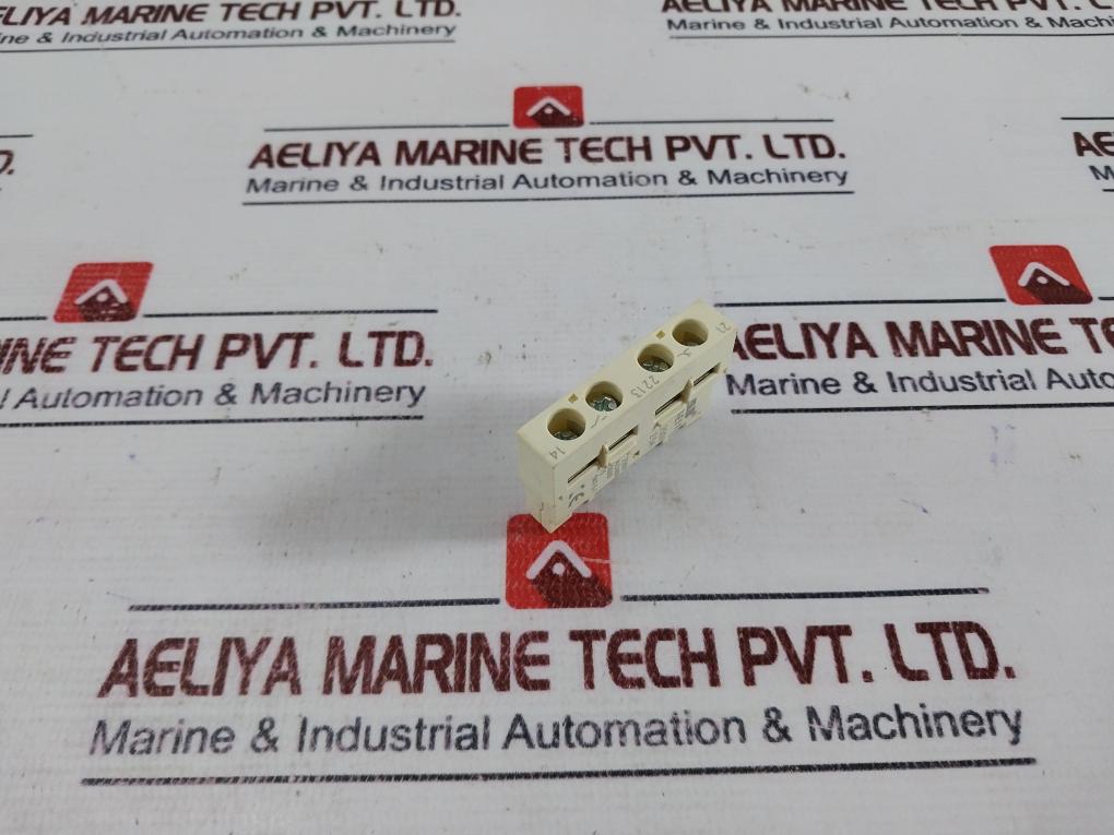 T&b Gvae11 Plug In Auxiliary Contact Block Front Mounted Na + Nc