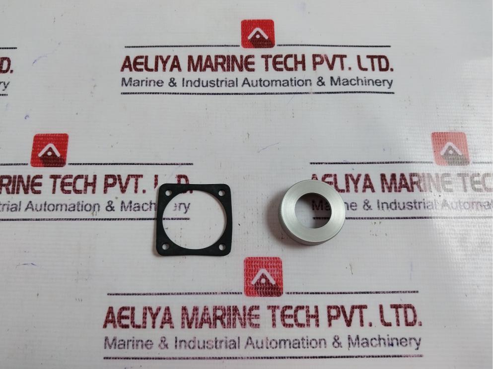 T&b M1731-p09 Plug Shell Circular Mil Spec Connector Plug