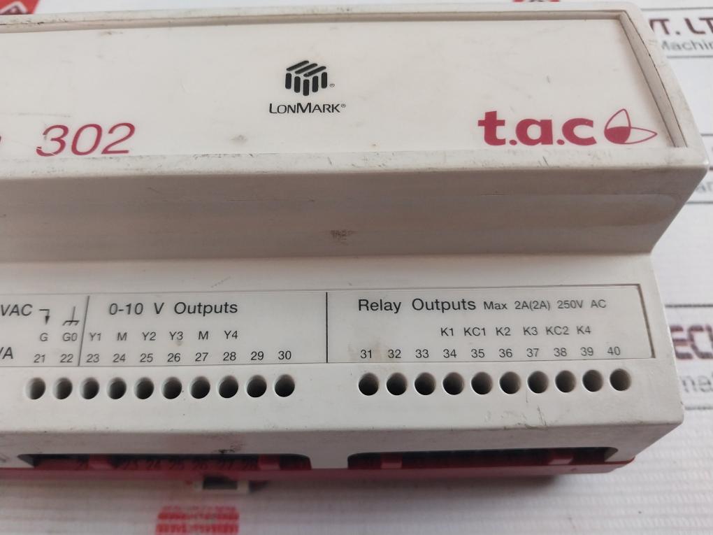 Tac Xenta 302 Programmable Controller 250Vac