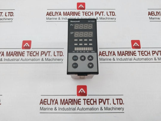 Taie 50/60 Hz 6 Va Ac 85-265V Digital Pid Controller Fu86-701000