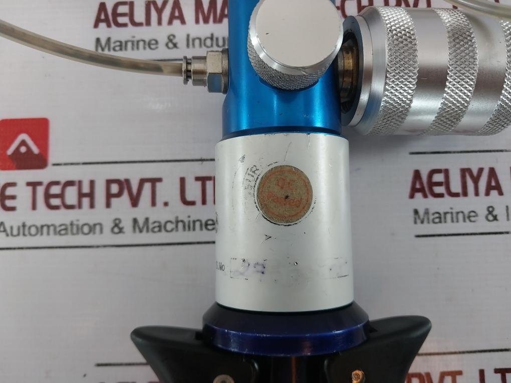 Taishio Ts-dpg-110 Pressure Calibrator Set Ip65, Various Fittings