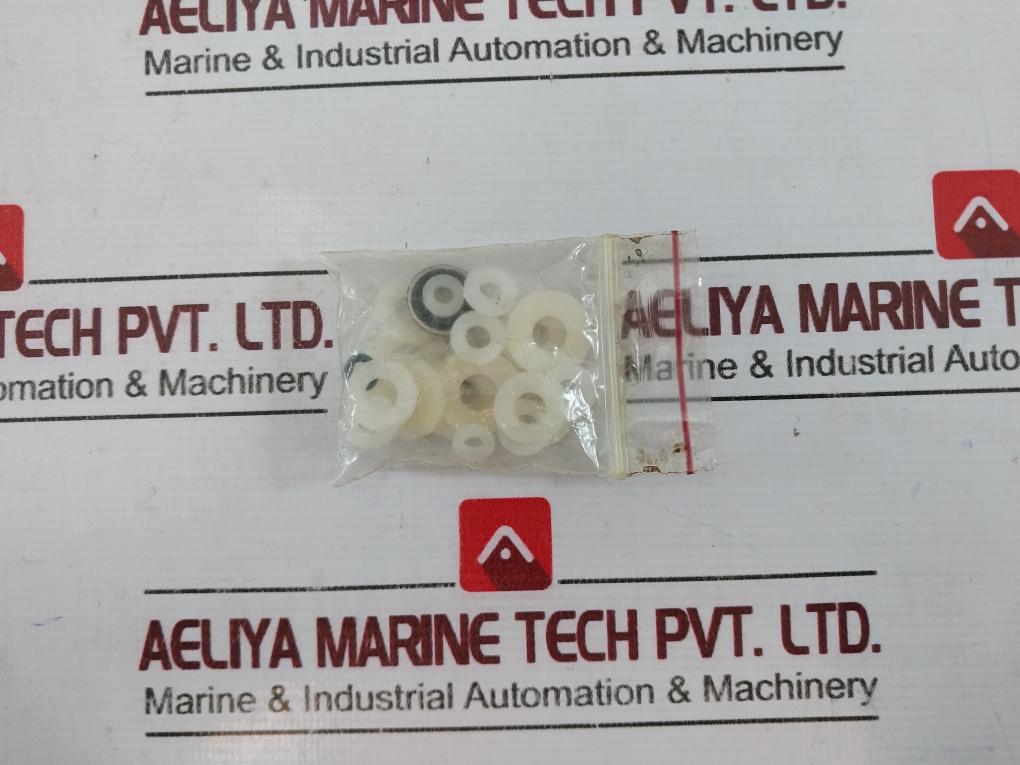 Taishio Ts-dpg-110 Pressure Calibrator Set Ip65, Various Fittings