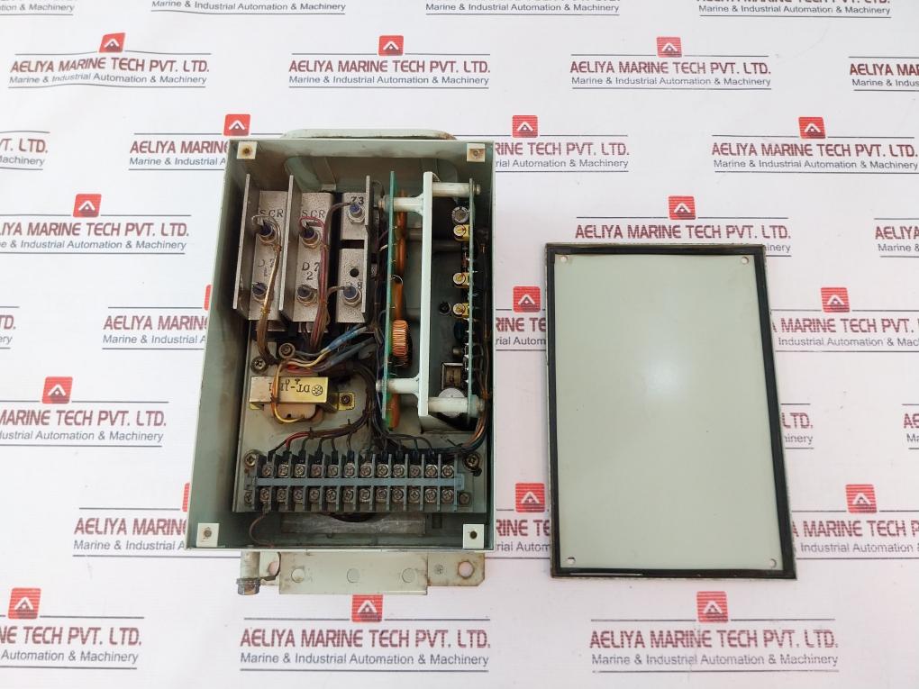 Taiyo Electric As-71-2A Automatic Voltage Regulator