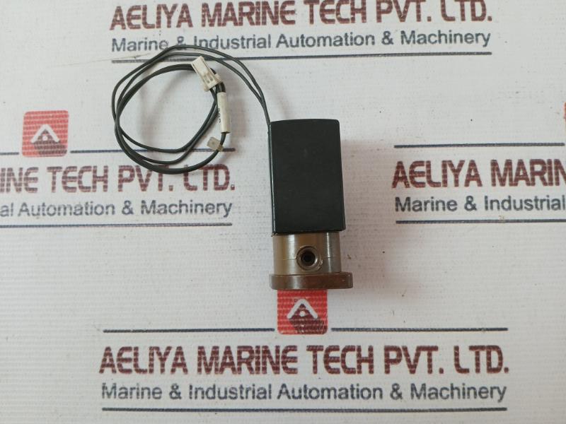 Takasago Wtb-2R-m6F-11 Diaphragm Isolation Valve Mb50141 24 Vdc