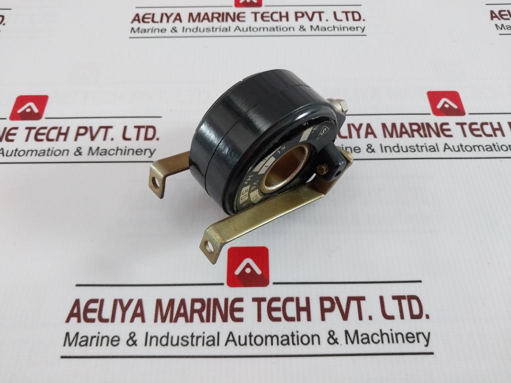 Tam 22 Current Transformer 1.5 Va 150/5A 50Hz 0.5/3Kv Kl.1