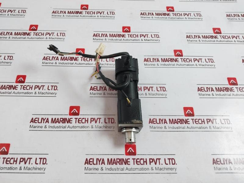 Tamagawa 4503n9023e200 Ac Servo Motor 200v 100w