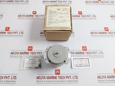 Tamagawa Synchro Motor 100/110V 50/60 Hz Ts 21E11