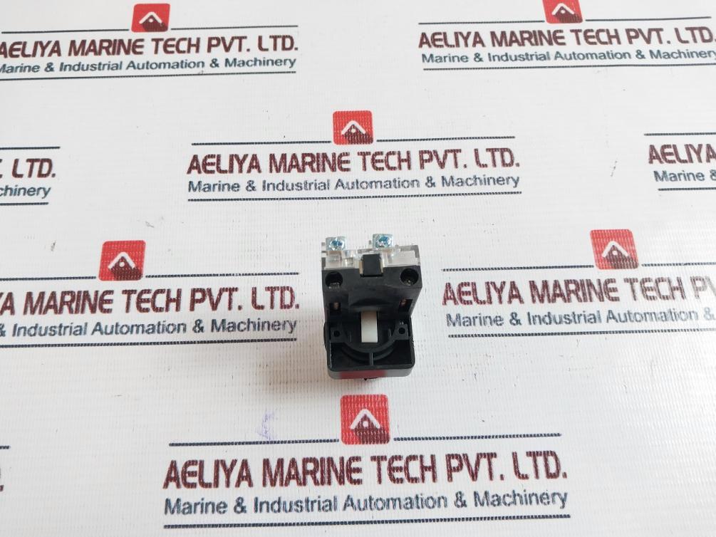 Tand 600V MAX Pushbutton Switch 6A 250V