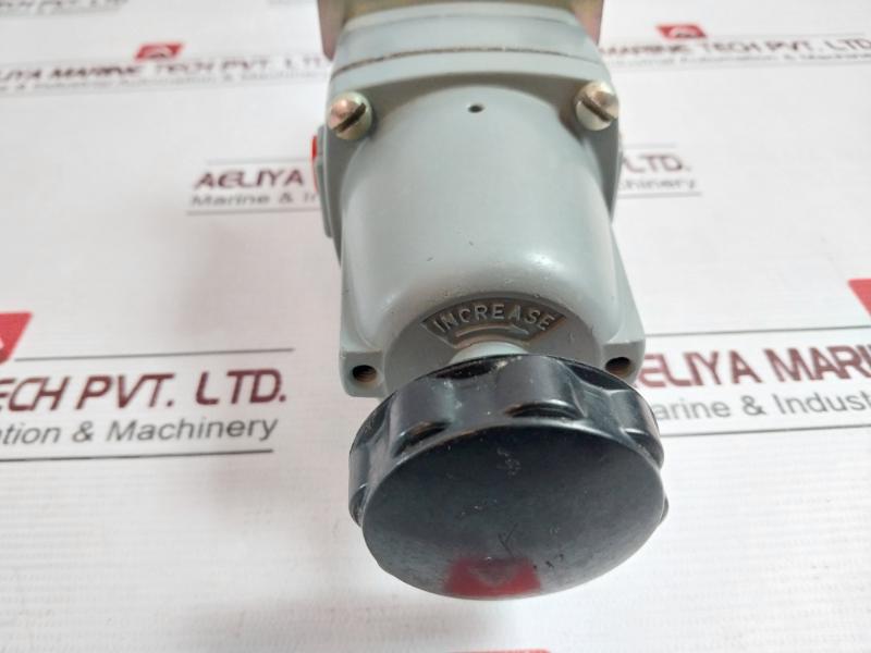 Taylor 95963-25 Pneumatic Pressure Gauge 0.35-2.11 Kg/Cm2