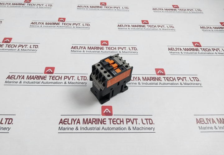 Tdm Electric Kmh-11210 Small-sized Contactor Ac-3 Ie 12 A 50 Hz