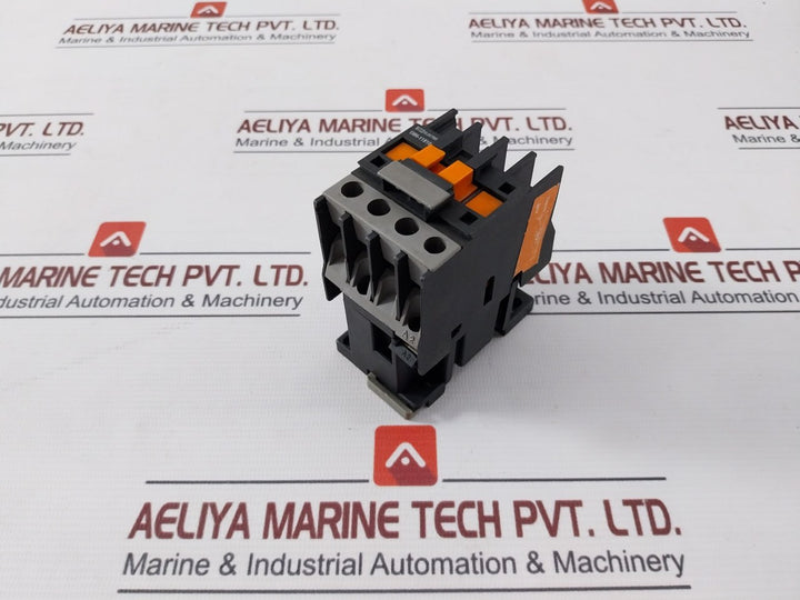 Tdm Electric Kmh-11810 Contactor 50Hz Ac-3 Ie 18 A