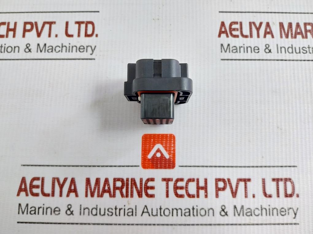Te Connectivity 2-1437285-3