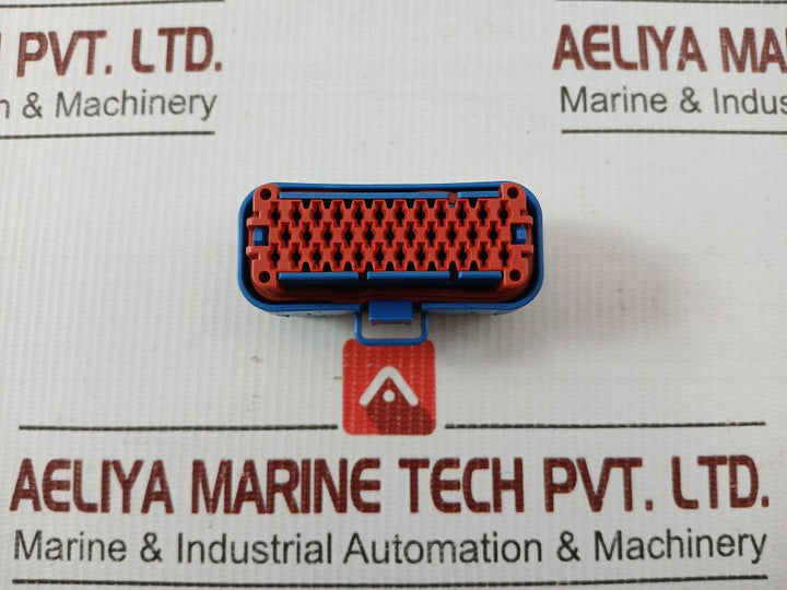 Te Connectivity Plug Housing Connector 776164-5
