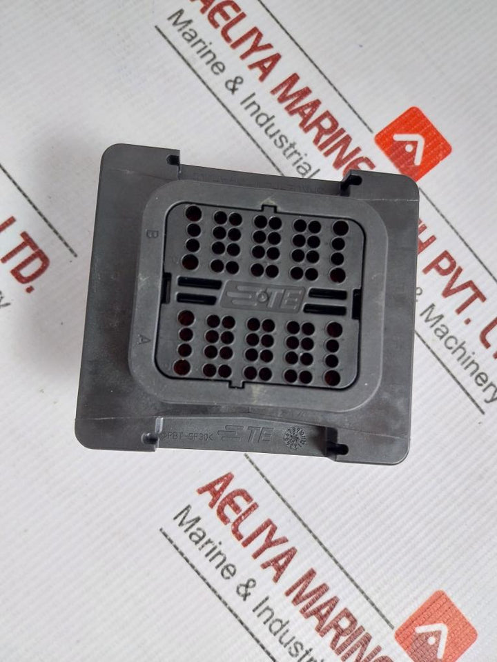 Te Connectivity Rectangular Housing Connector Srk02-flb-64A-001