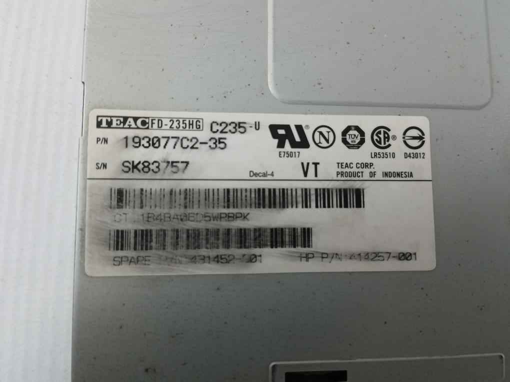 Teac Fd-235Hg Internal Floppy Disk Drive 193077C2-35 E75017 414257-001