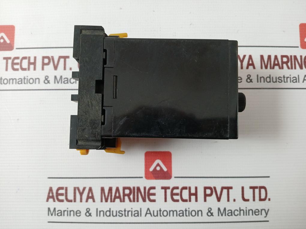 Tec Erc-2106S Xc Time Off Delay Relay With Base 0-6 Sec