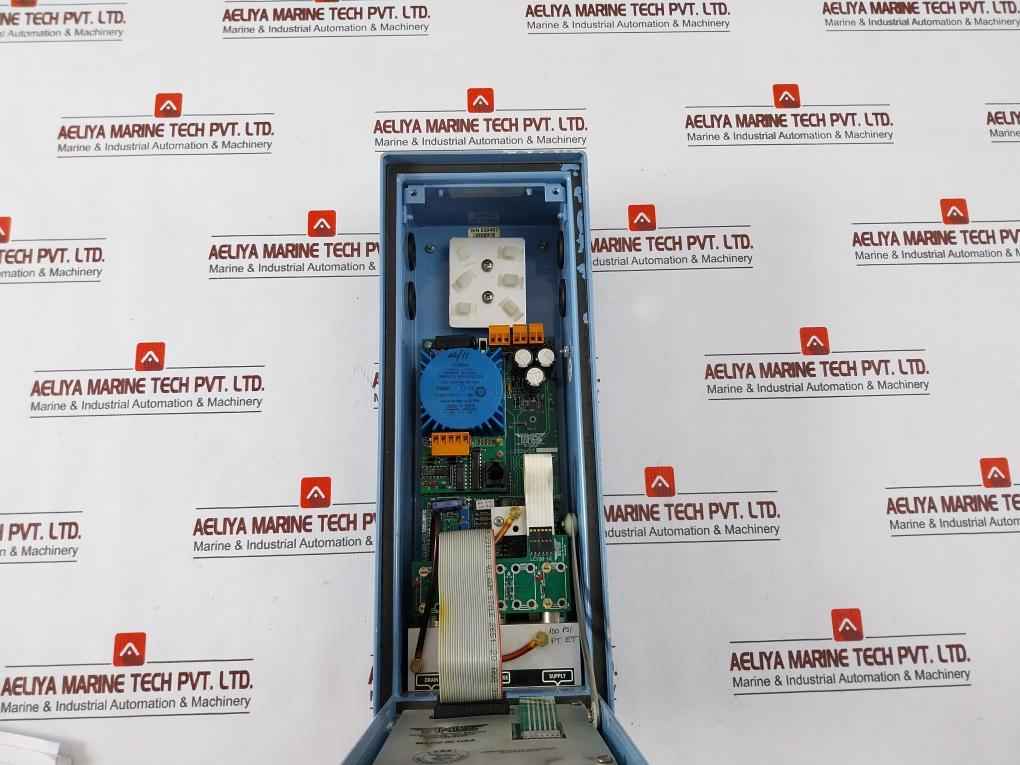 Technical Marine Service Lc-100 Tank Level Indicator Levelcom 100 Hz.50-60 15Psi