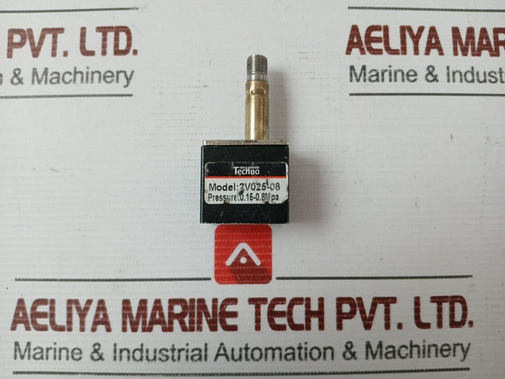 Techno Pneumatic Solenoid Valve 0.15-0.8Mpa, 2V025-08