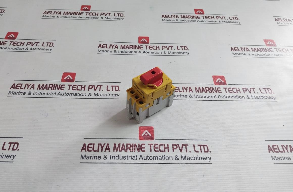 Technoelectric Sd1-040-rr 3 Phase Disconnect Switch 40A 600V Ac