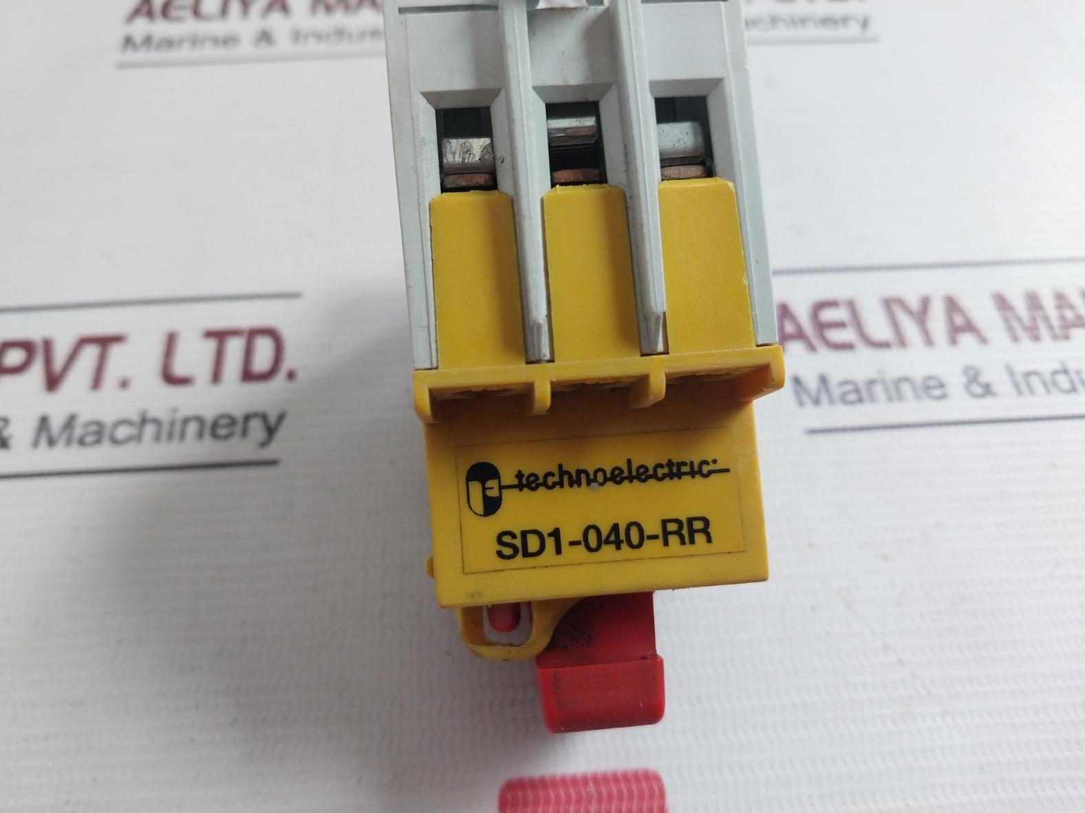 Technoelectric Sd1-040-rr 3 Phase Disconnect Switch 40A 600V Ac