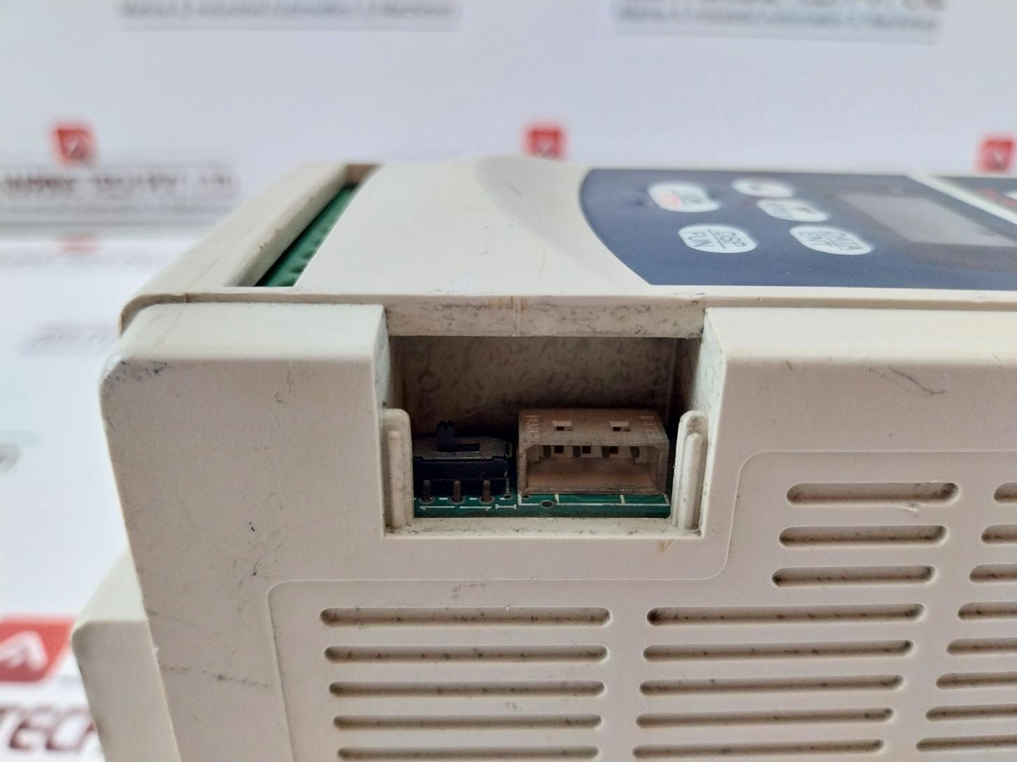 Teco Fm50-201-c Fluxmaster Ac Drive Inverter 200–240V Ac 50/60 Hz 9.4A