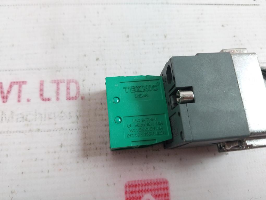 Teknic 2Alrf4L Illuminated Flush Actuator 240Vac±20% 500V Ith: 10A 110V, 0.5A