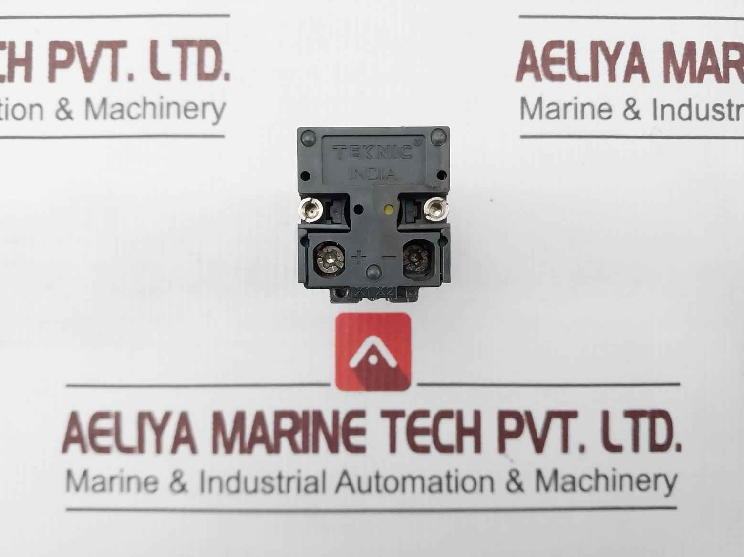 Teknic 2Lhlr 240 Ac Green Push Button 500V 10A