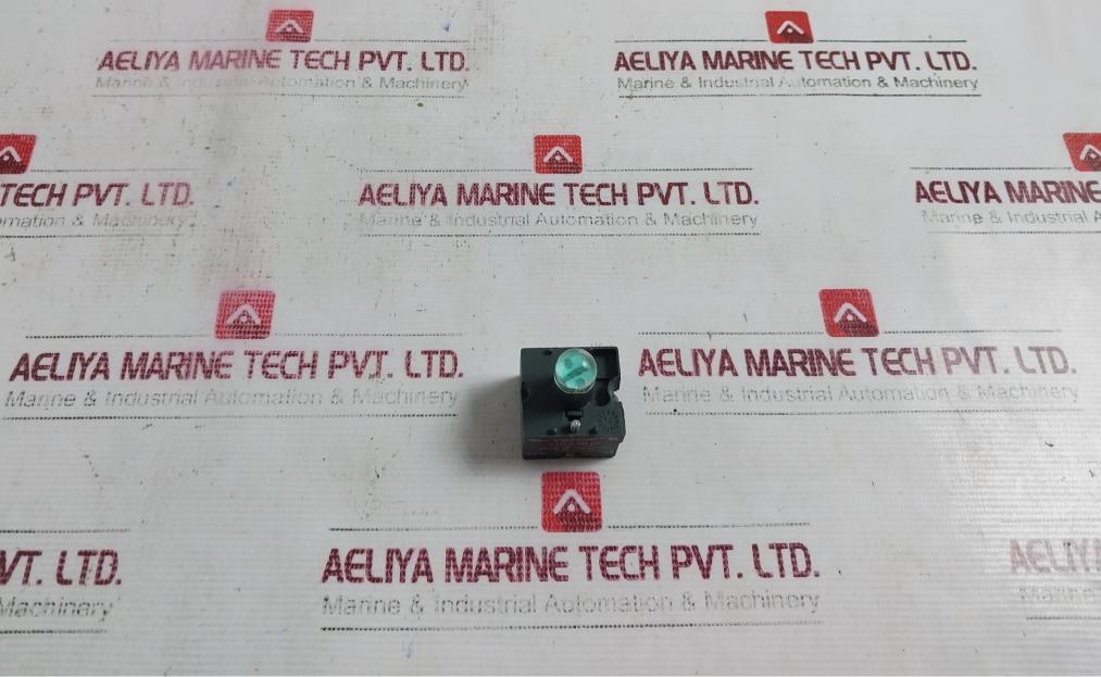 Teknic 2 Lhlr Illuminated Pushbutton 240 Ac Iec/En 60947-5-1