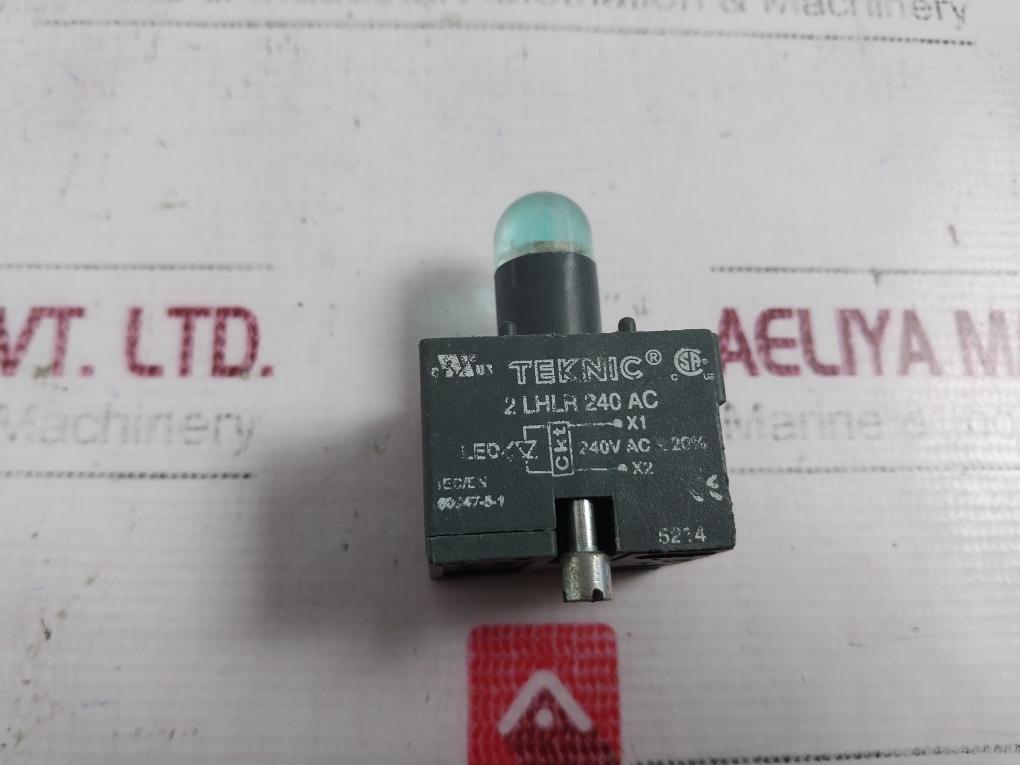 Teknic 2 Lhlr Illuminated Pushbutton 240 Ac Iec/En 60947-5-1