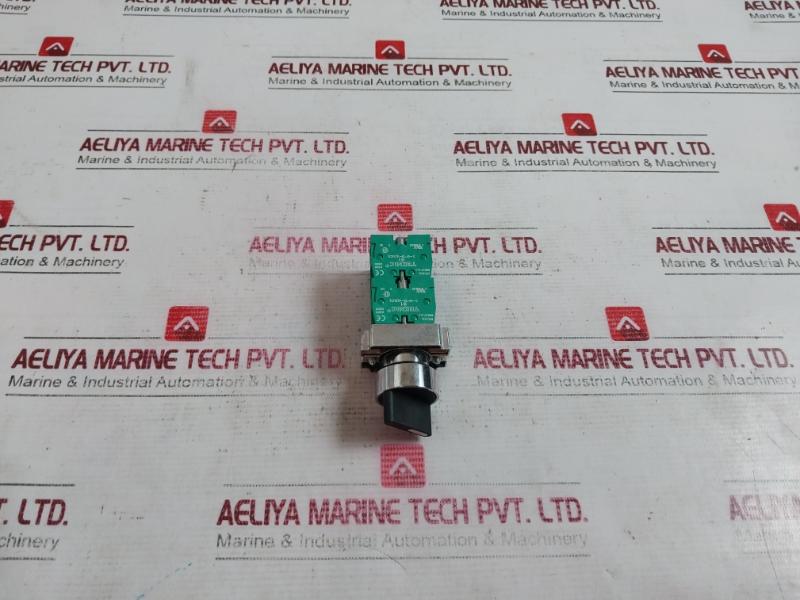 Teknic S1 Momentary Push Button Iec/En 60947-5-1