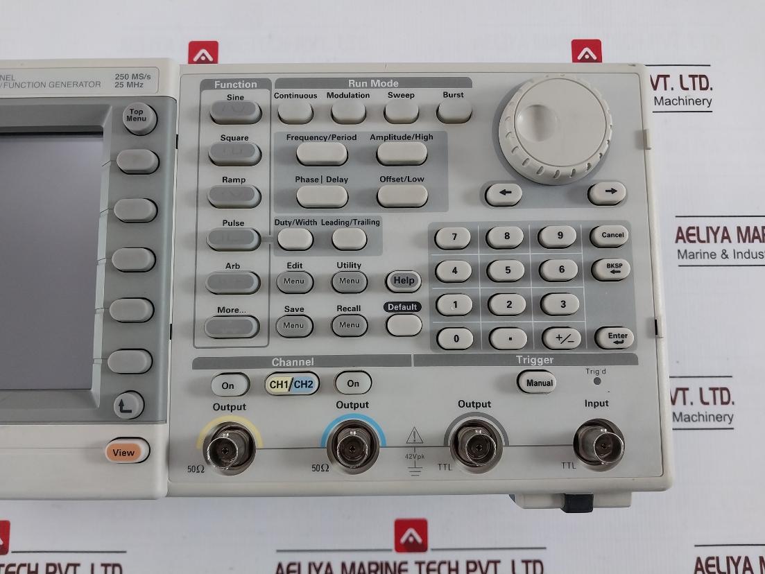 Tektronix Afg3022B Dual Channel Arbitrary/Function Generator 25 Mhz