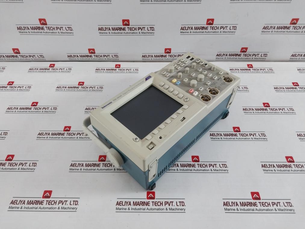 Tektronix Tds 3032C Digital Phosphor Oscilloscope 300 Mhz 75W