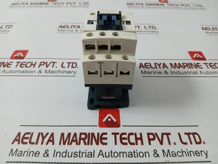 Telemecanique 690V/10A Control Relay Cad32