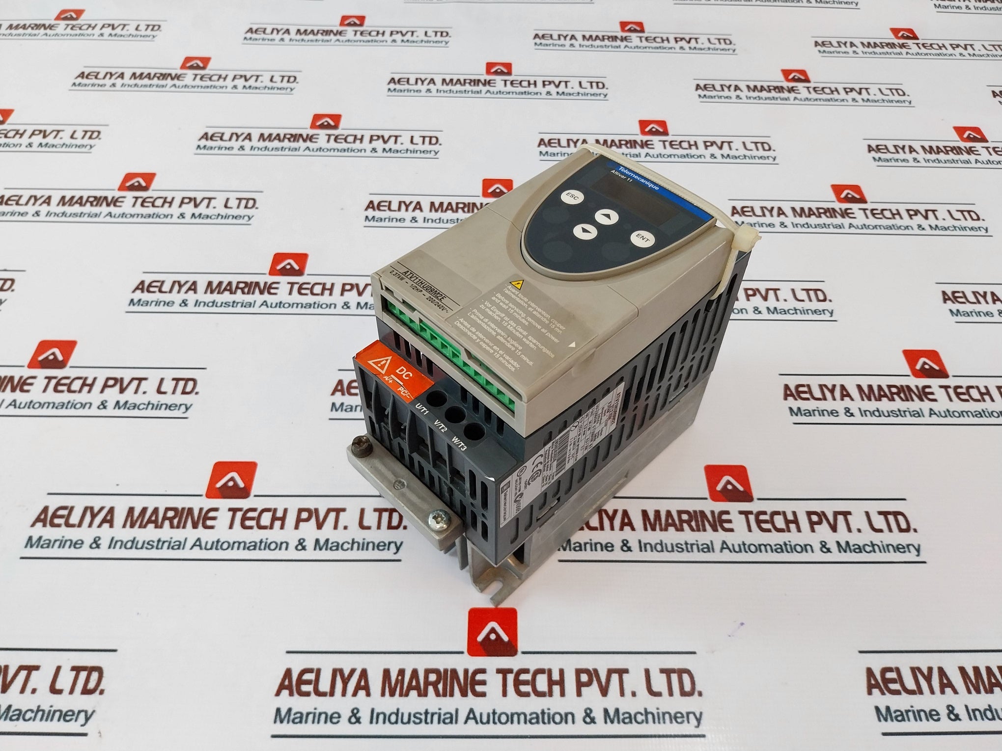 Telemecanique Atv11Hu09M2E Altivar 11 Variable Spped Drive 0,37Kw- 1/2Hp