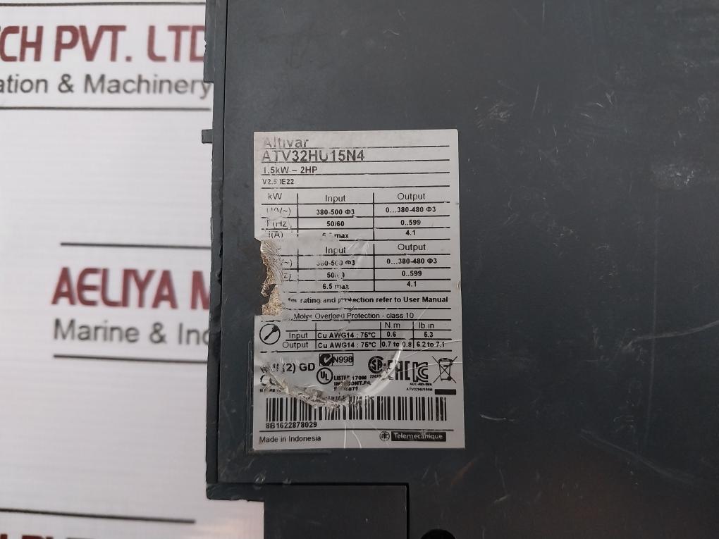 Telemecanique Atv32Hu15N4 Variable Speed Drive 1.5Kw-2Hp