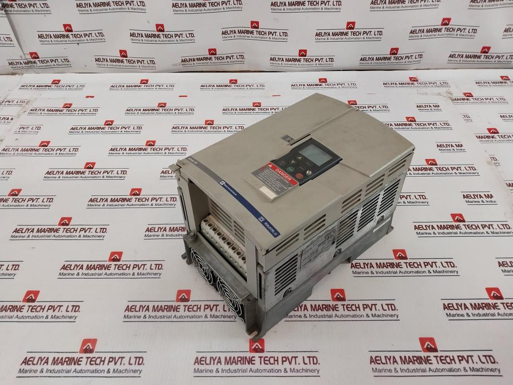 Telemecanique Atv58Hu90N4 Ac Drive Inverter 5000A 3-phase 380–500V Ac 50/60 Hz