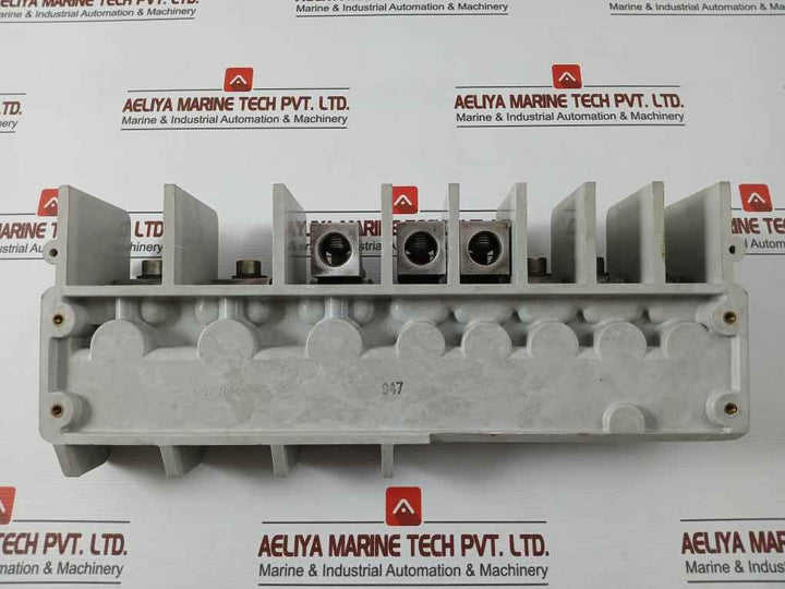 Telemecanique Atv66C15N4U Modular Fuse Block 52012-640-50