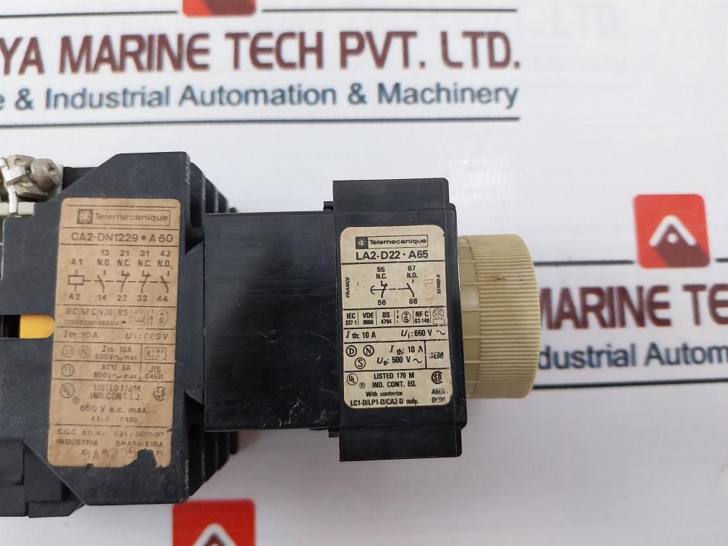 Telemecanique Ca2-dn1229.A60 Contactor Relay 10A 660V~