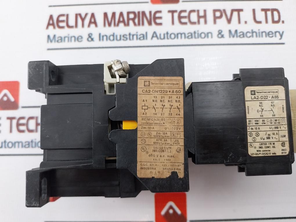 Telemecanique Ca2-dn1229.A60 Contactor Relay 10A 660V~