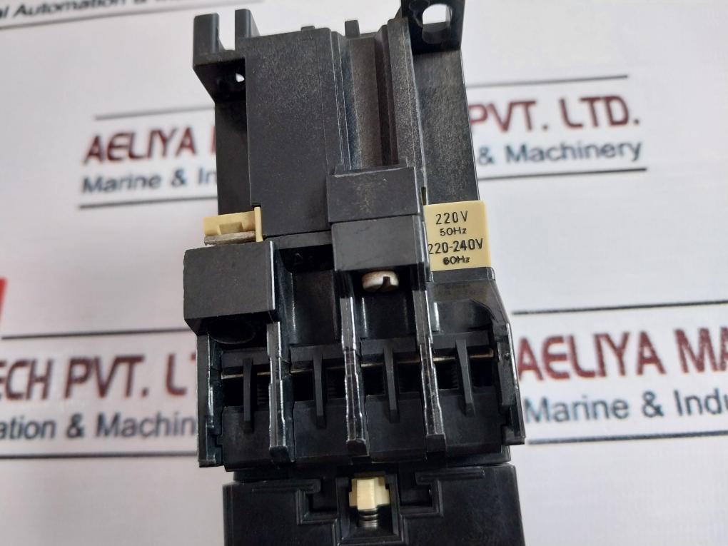 TELEMECANIQUE CA2-DN1229.A65 Time Delay Module