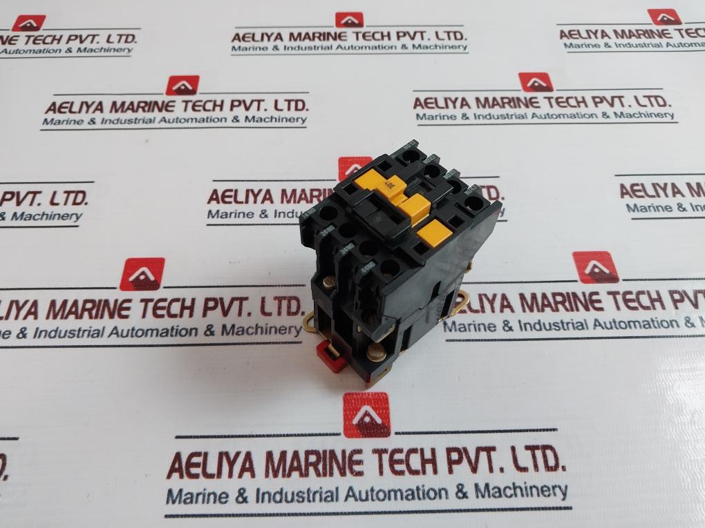 Telemecanique Ca2-dn140.A 65 Auxiliary Contactor 10A 500V