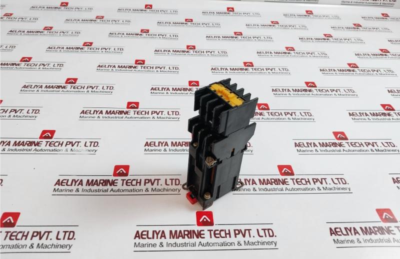 Telemecanique Ca2-dn231 Control Relay Iec 255 10A 660V