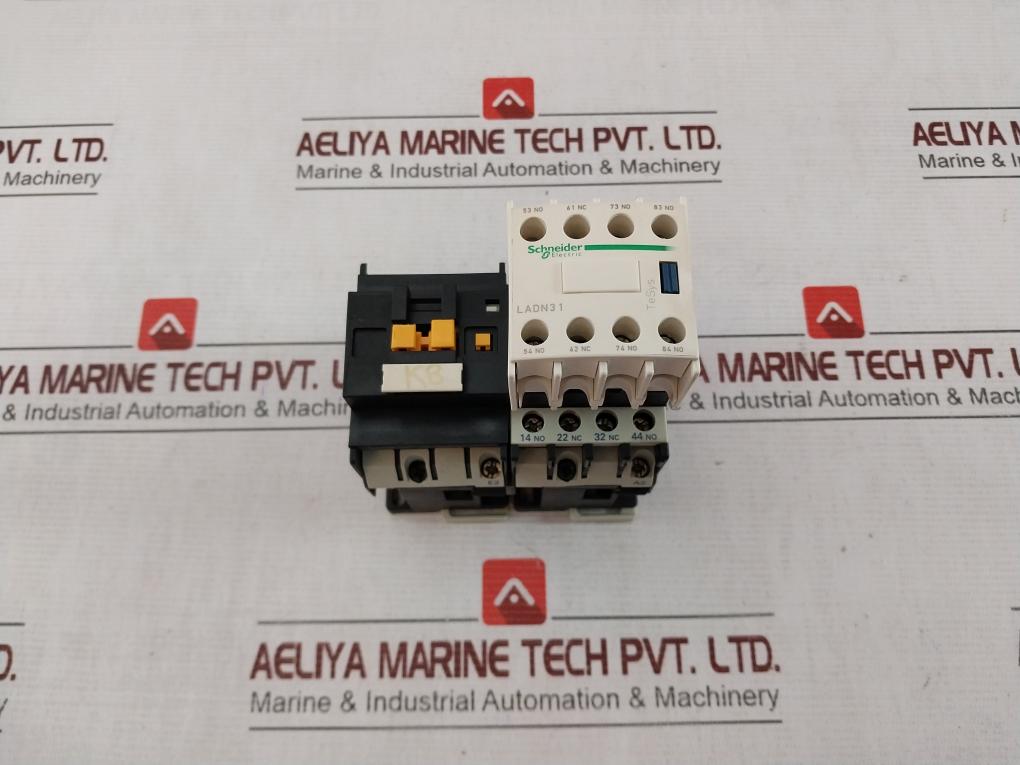 Telemecanique Ca2 Dk 22 Control Relay 110V Ac 50/60Hz Iec/En 60947-5-1 10A