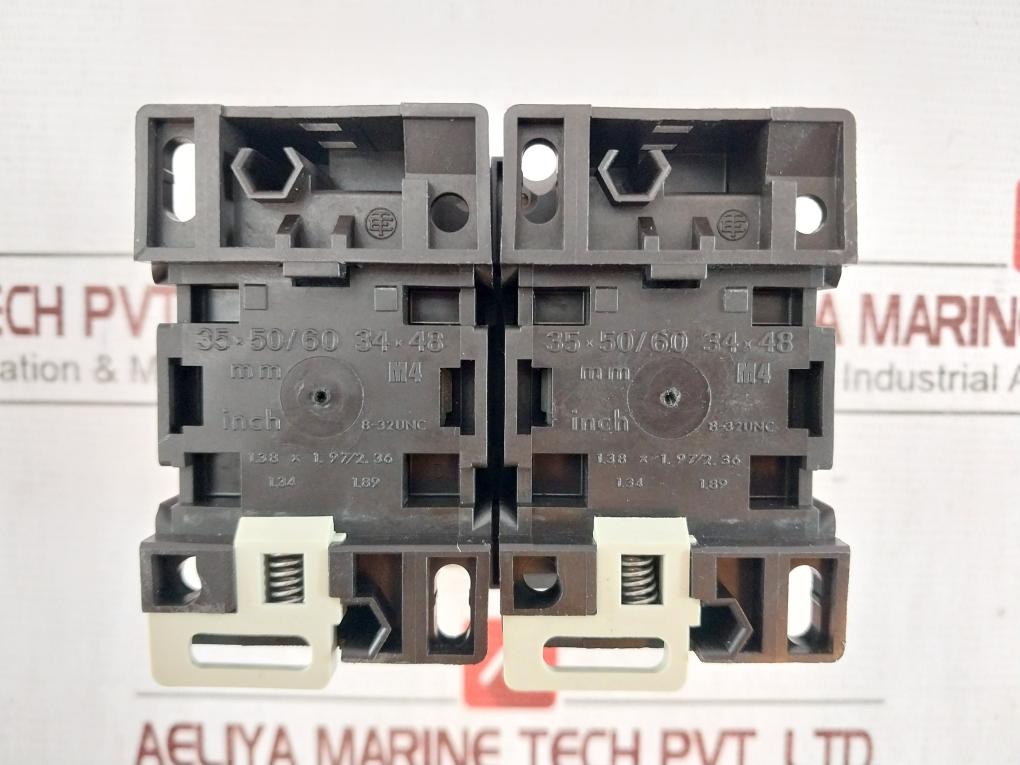 Telemecanique Ca2 Dk 22 Control Relay 110V Ac 50/60Hz Iec/En 60947-5-1 10A