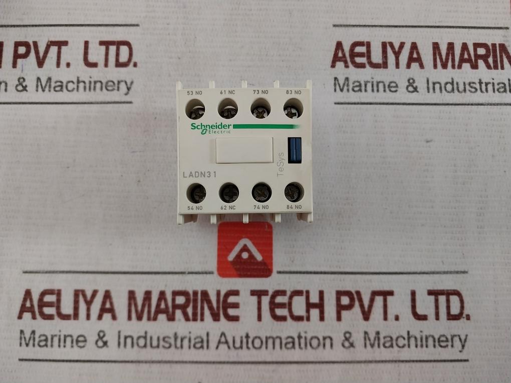 Telemecanique Ca2 Dk 22 Control Relay 110V Ac 50/60Hz Iec/En 60947-5-1 10A