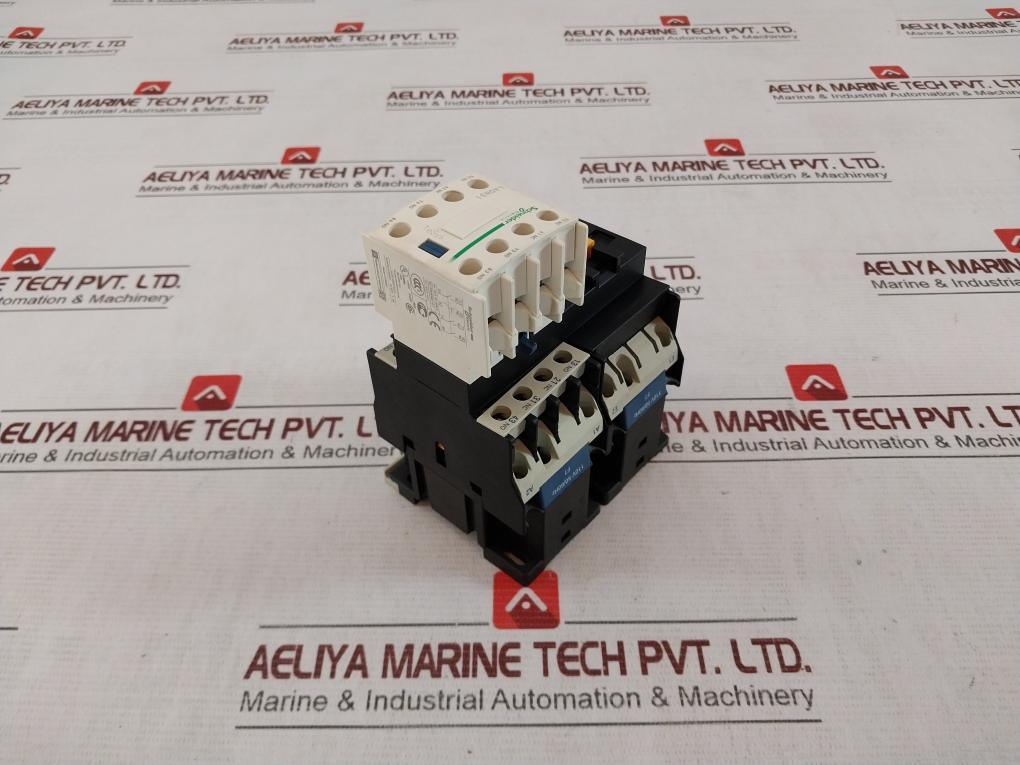 Telemecanique Ca2 Dk 22 Control Relay 110V Ac 50/60Hz Iec/En 60947-5-1 10A