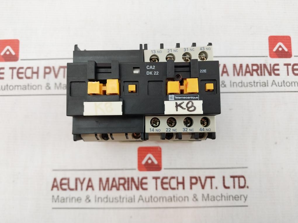Telemecanique Ca2 Dk 22 Control Relay 110V Ac 50/60Hz Iec/En 60947-5-1 10A