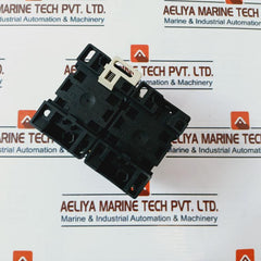 Telemecanique Ca2 Dk22 Latching Control Relay 24V 50/60Hz